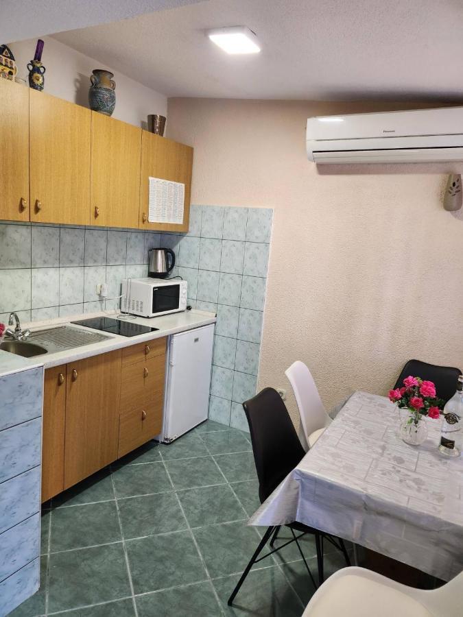 Apartman Gabriel Подгора Экстерьер фото