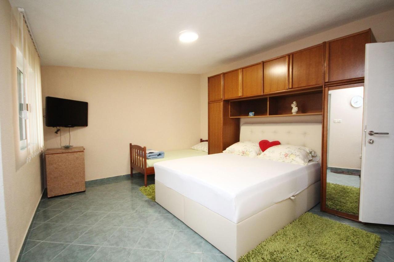 Apartman Gabriel Подгора Экстерьер фото